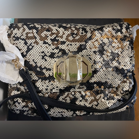 Pretty Sequins Bag NEW Turnlock Closure Shoulder Crossbody Clutch Holiday Party - Picture 4 of 9